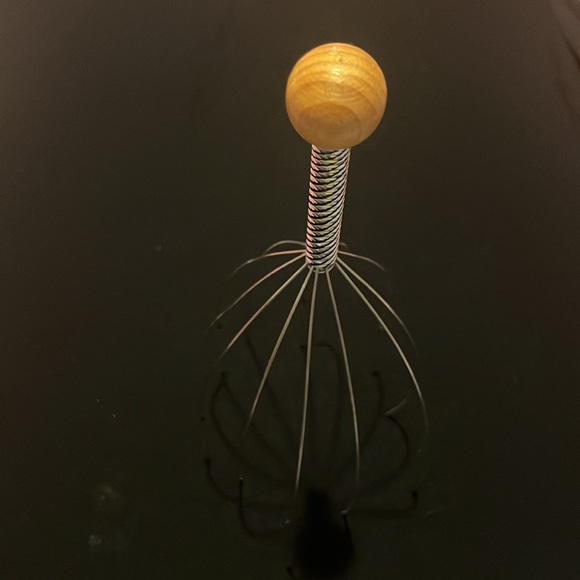 Head Massager Head Scratcher 20 Fingers NEW Massage Claw multi colors available - Picture 4 of 4